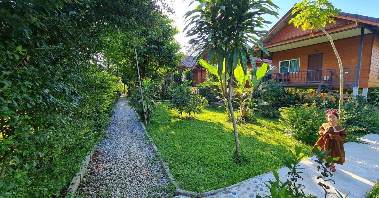 Pasanchai Bungalow Vang Vieng Exterior foto
